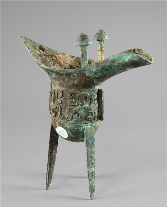 A Chinese bronze Jue vessel, in Shang dynasty style, height 23cm